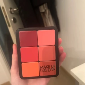Make Up For Ever palett - Ångrar köpet. Köpt för 2 månader sedan. 