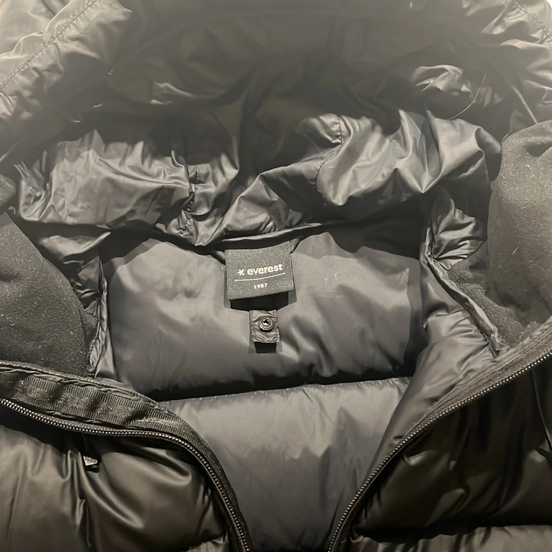 Svart pufferjacka från Everest - 91