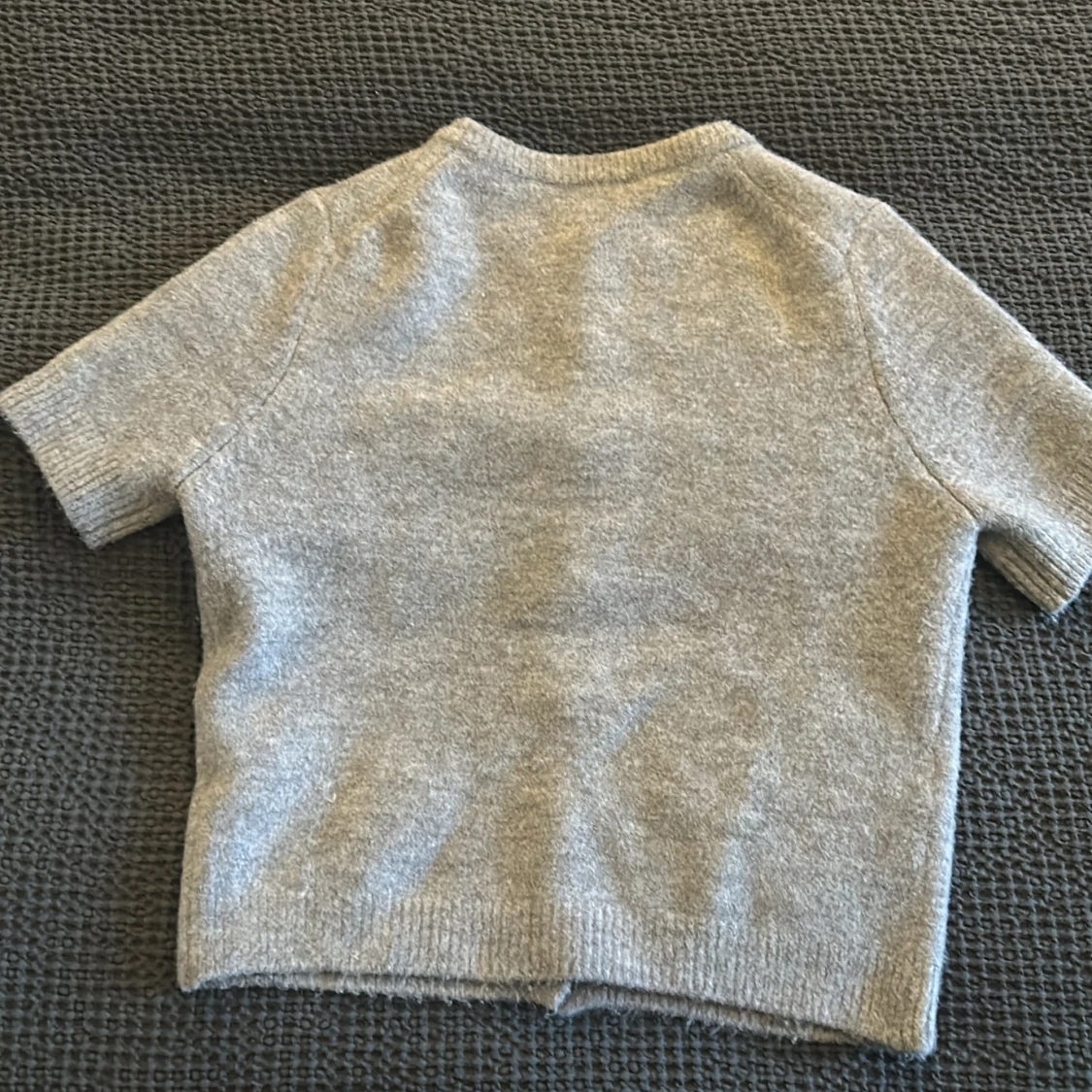 Grå kofta från Zara - 92