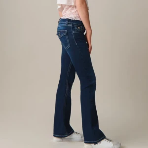 Gina jeans  - Super snygga jeans från Gina Young knappt använda! Kontakta vid frågor mm🌸💕 original pris 359kr