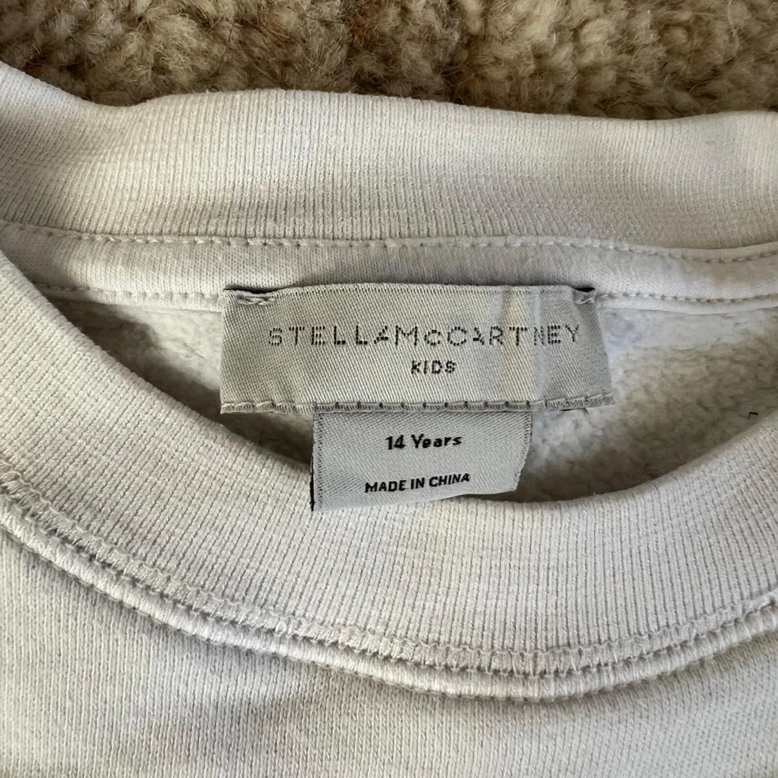 SNYGGT STELLA MCCARTNEY KIDS SET I MYCKET GOTT SKICK - 3