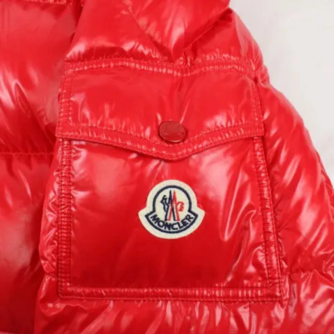 Röd dunjacka från Moncler - 3