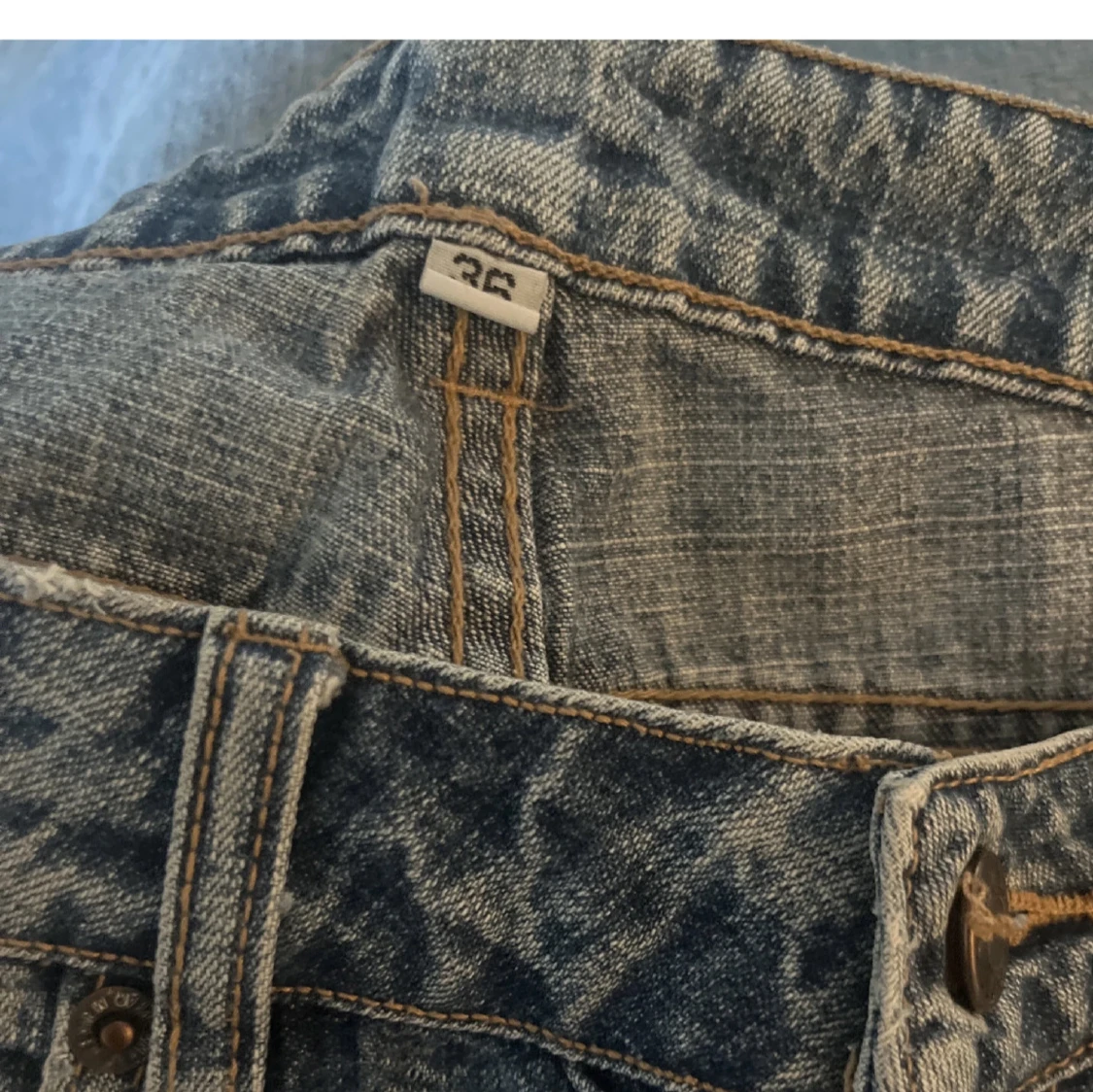 Blå bootcut jeans - 2