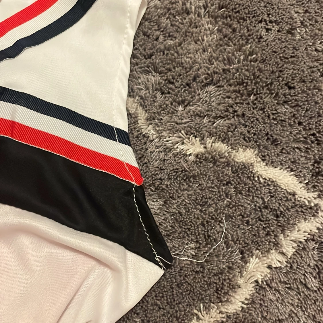 Röd och vit cheerleaderklänning med USA-tryck - 4