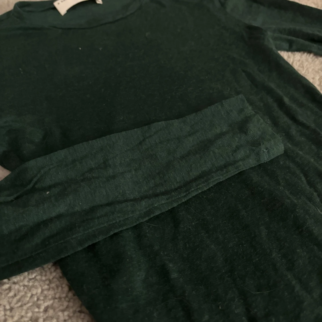 Mörkgrön långärmad tröja från A Day's March - 91