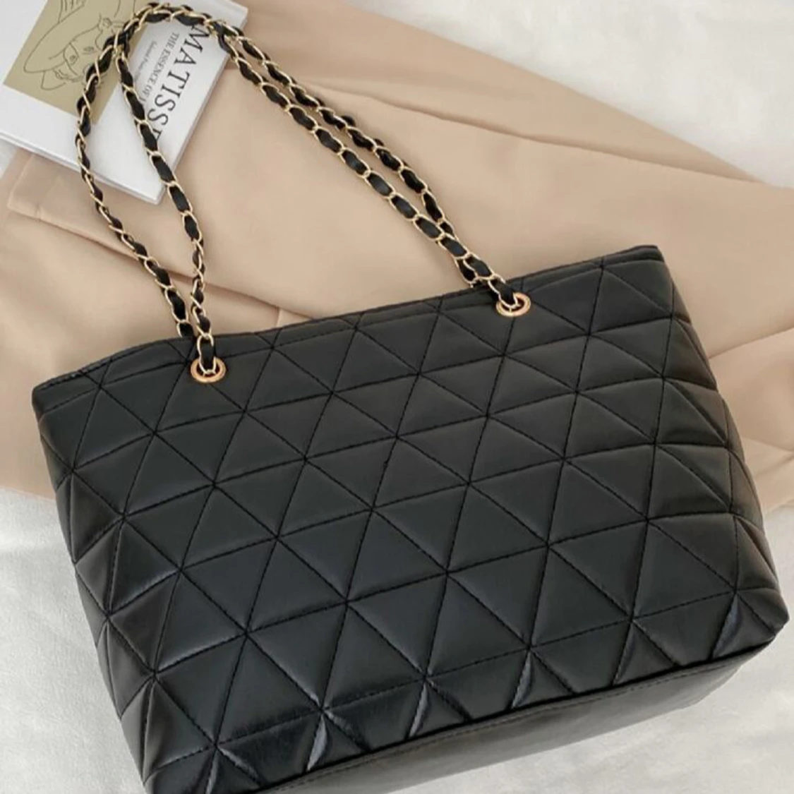 Svart axelväska - 90