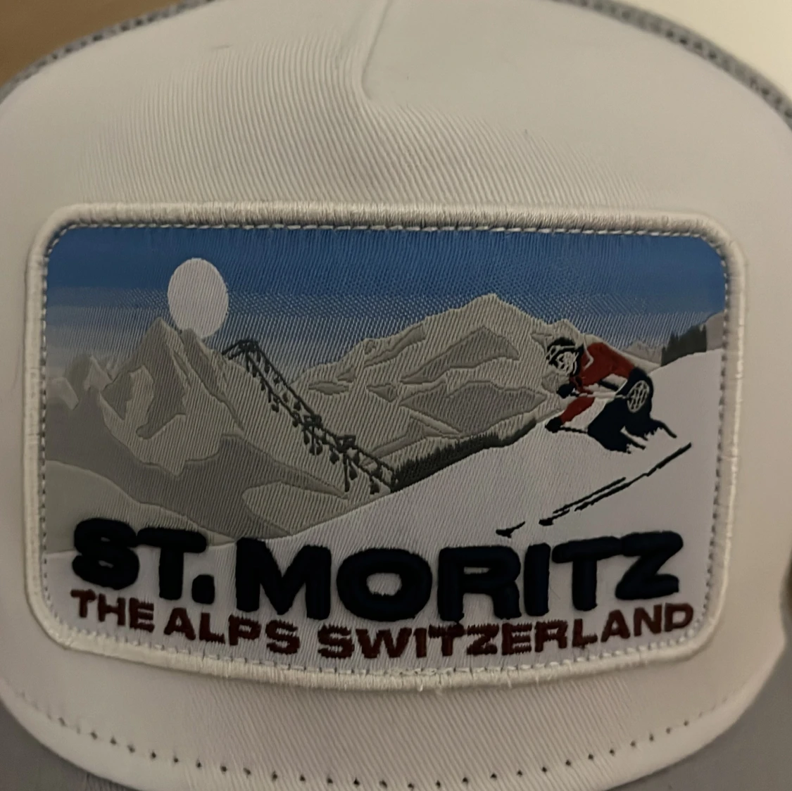 Vit och grå keps från New Era - 91