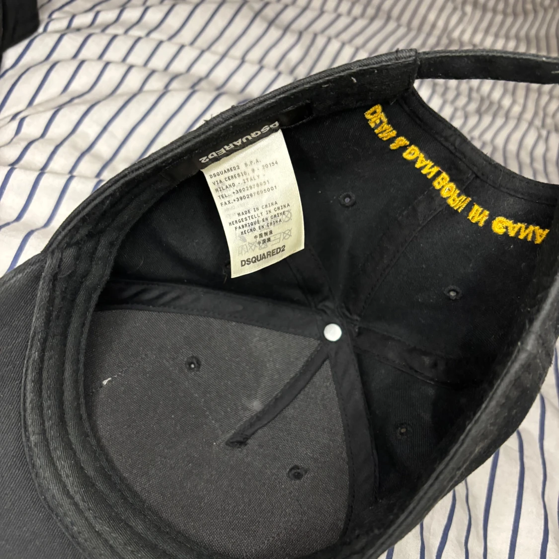 Svart keps Dsquared2 - 91