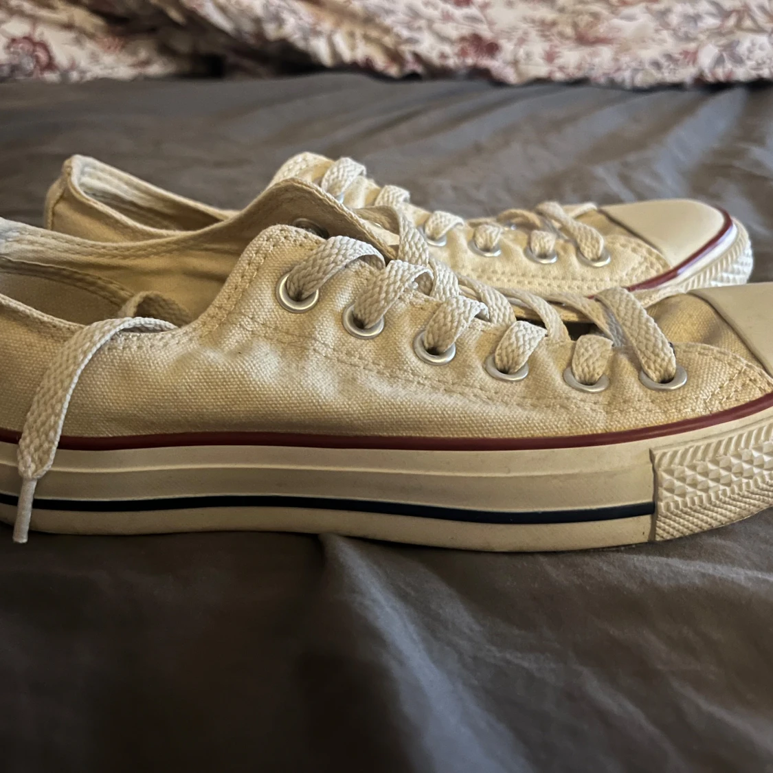 Vita skor från Converse - 90