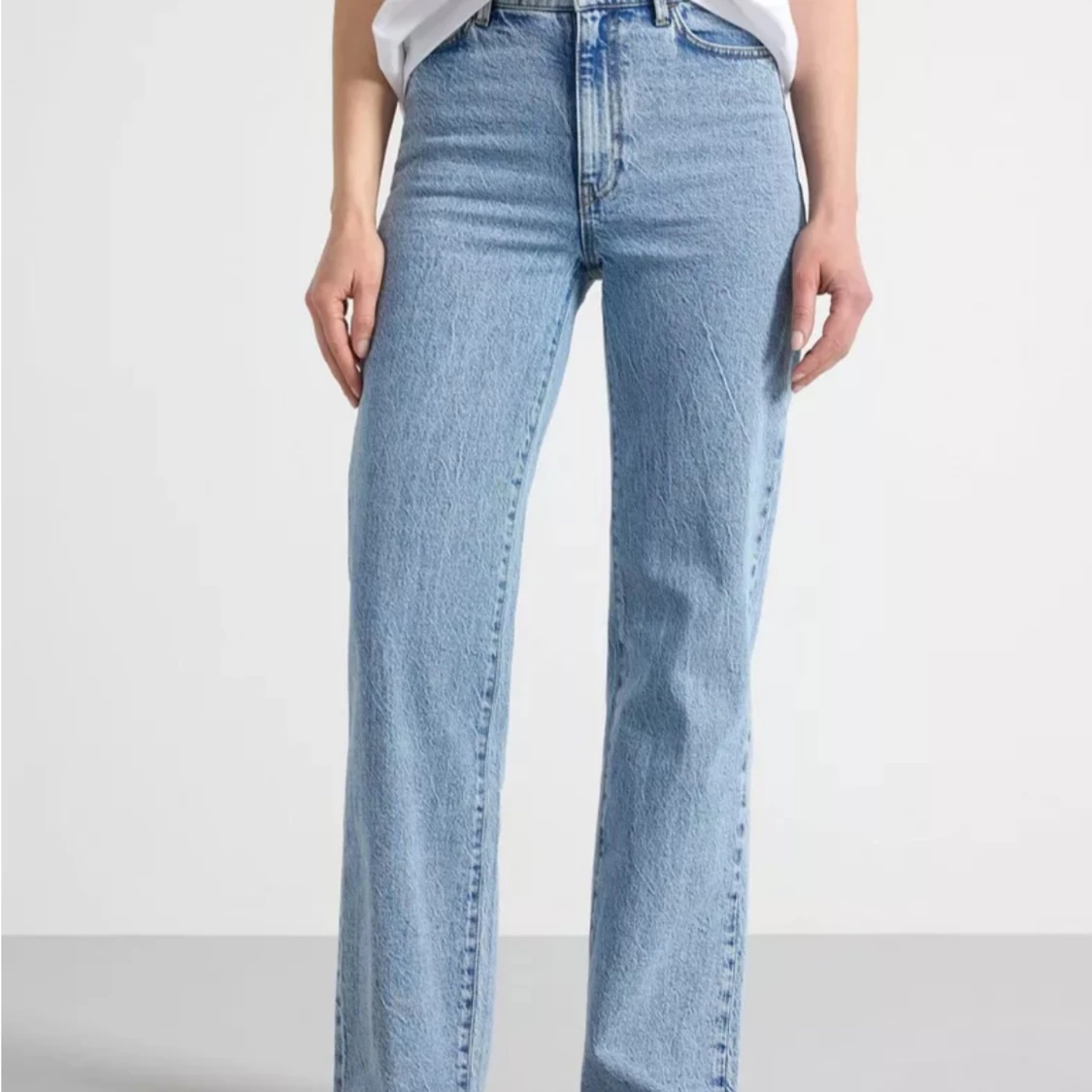 En ljusblå jeans - 90