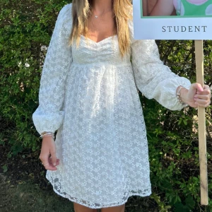 Studentklänning  - Använd en gång! 