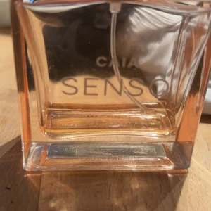 Caias parfym - Inte så mycket i! Kan vara bra tester om man är osäker på vad man vill ha