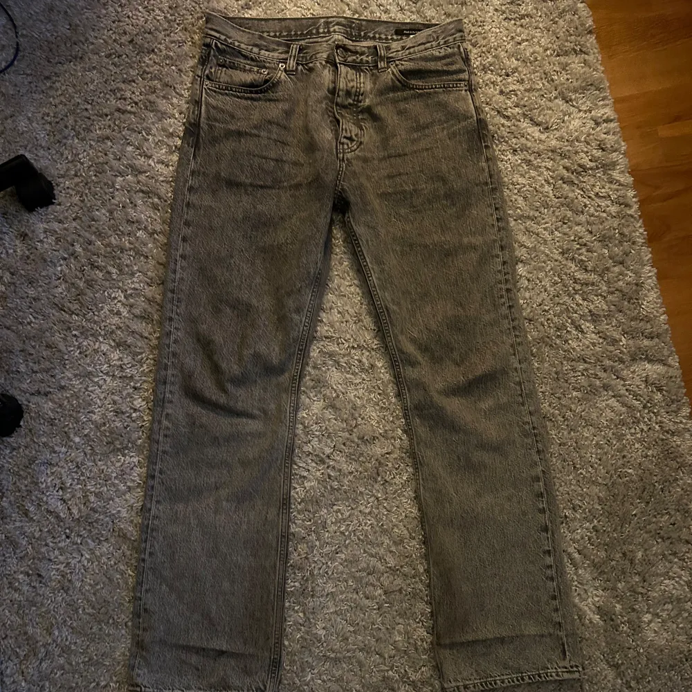 Inte så använda skick 8/10. Jeans & Byxor.