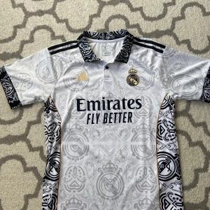 Real Madrid  - Real Madrid T-shirt 