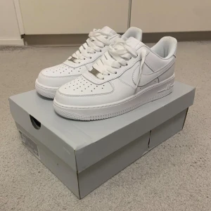Nike air force 1 - Ny och oanvänd strl :40 Ingår ej boxen 