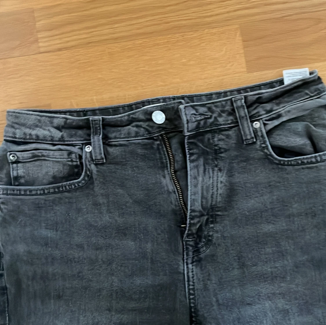 Grå/svarta jeansbyxor - 3