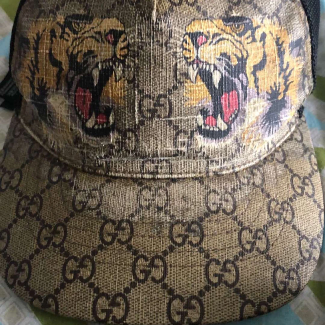 Sällsynt Gucci keps med tigertryck