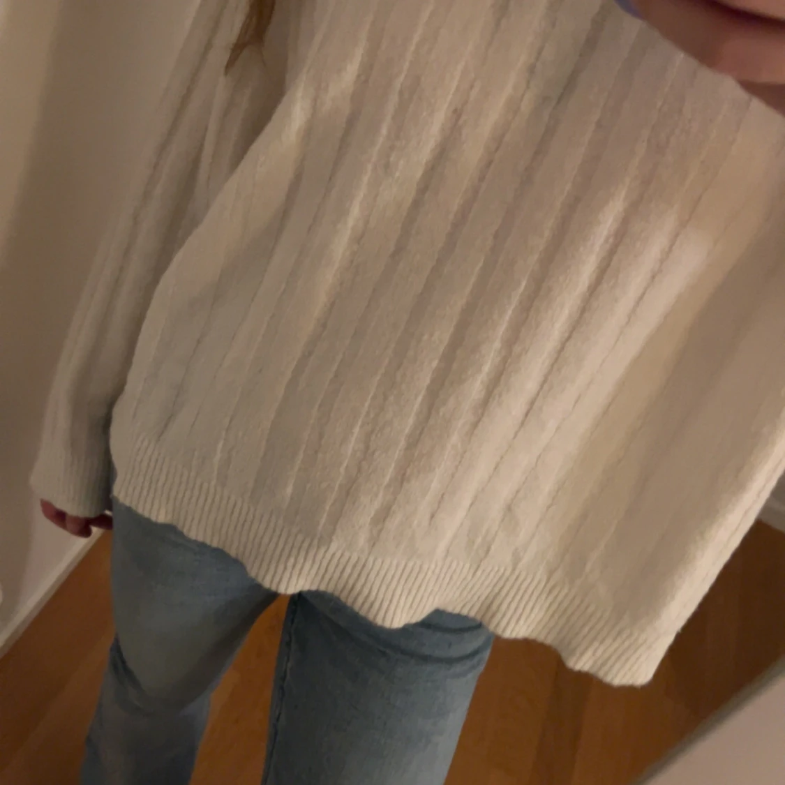 Vit stickad tröja🤍🤍 