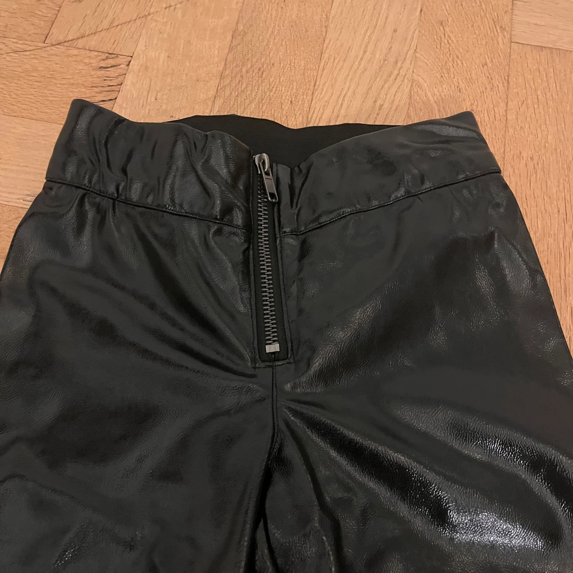  Snygga Svarta skinnbyxor - 92