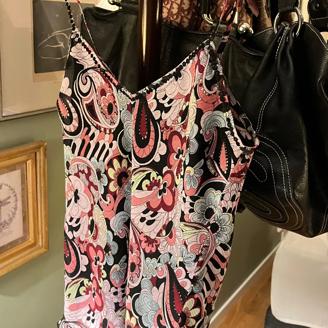 Mönstrad linne i rosa och svart - 91