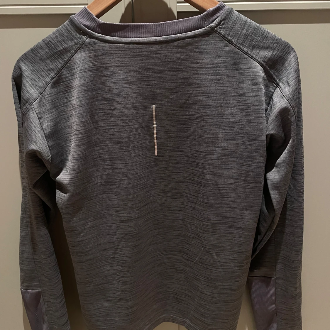 Nike träningströja  - 90