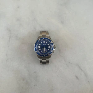 Fossil klocka  - Hej! Säljer nu denna Fossil klockan. Helt ny alltså skick:(10/10) nypris: 1800kr
