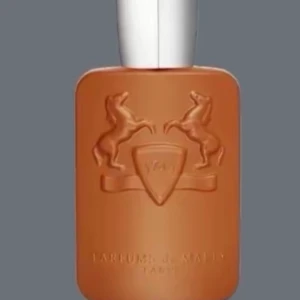 De Marly ALTHAÏR - 10ml de Marly ALTHAÏR. Kolla lista på de 28st mest haypade parfymer i marknaden och välj din favori. Jag köper in större mängd refiler på parfymerna från Holland därför jag får bra priser och kan sälja till grymma priser 👌🏼