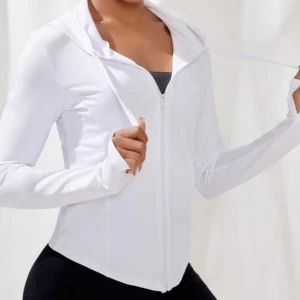 Vit träningskofta  - Endast testad, i strl S 