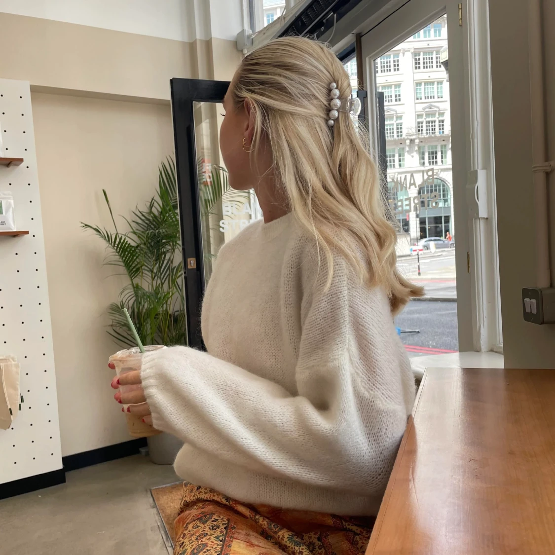 Vit stickad tröja - 90