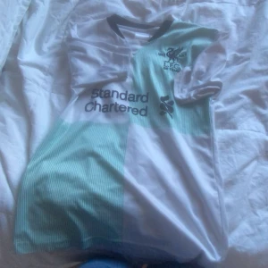 Liverpool couthinio - Liverpool T-shirt 