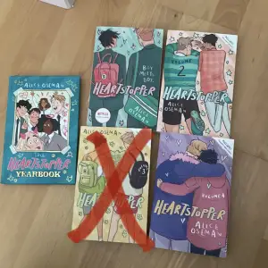 Heartstopper böcker! 65kr enskilt och 200kr för alla tillsammans. Har kvar alla böcker förutom bok 3 som man kan se på bilderna :) alla böcker är också på engelska, säg till om fler bilder behövs eller om du har frågor ❤️