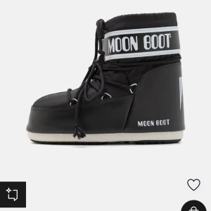 Moon boots - Köptes förra vintern, men inte min stil längre🩷