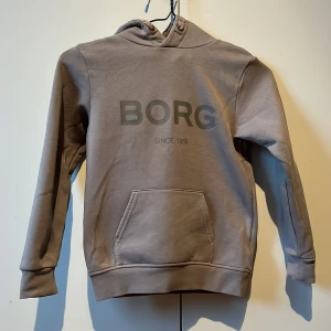 Hoodie barn - Grå/beige Björn Borg hoodie i storlek 122/128.