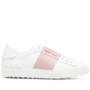 Valentino Skor - Säljer mina valentino skor  då de inte  används. Kvitto finns 💕💕