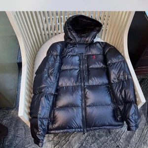 Ralph lauren jacka - Riktigt fet jacka till höste i ny skick Skick 9/10 Hör av er vid frågor Storlek M fits S