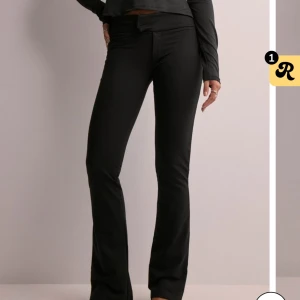 Nelly byxor - Fint skick, nypris 399