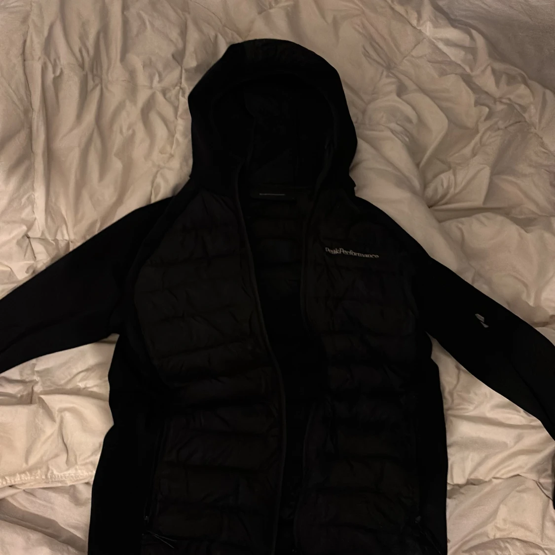 Peak performance cardigan