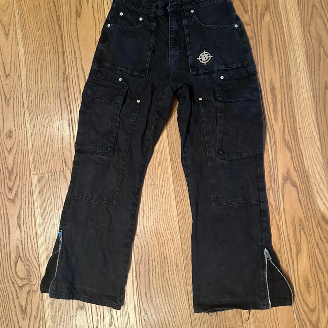 vicinity cargos - 90