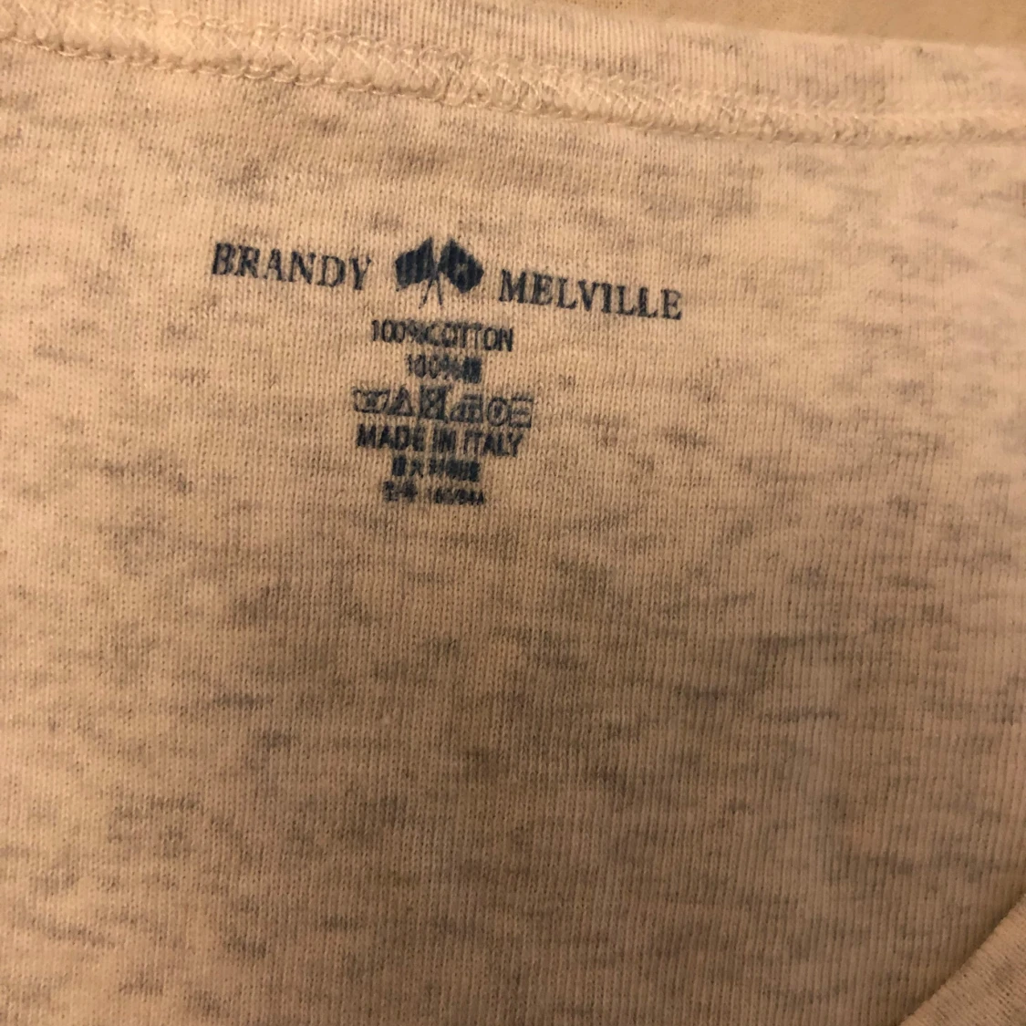 Brandy Melville Topp - 91