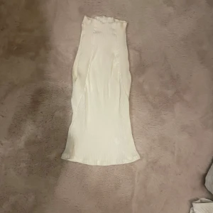 Zara topp - Jätte fin tripp från zara som bara är andvänd 1 gång