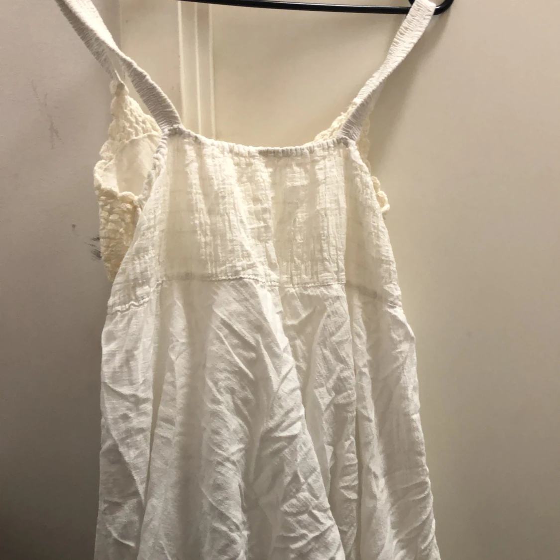 Vitt sommarklänning  - 90