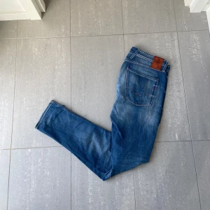 Replay anbass Jeans  - Säljer ni dessa snygga replay anbass jeans, skriv för fler bilder/frågor🙌🏼