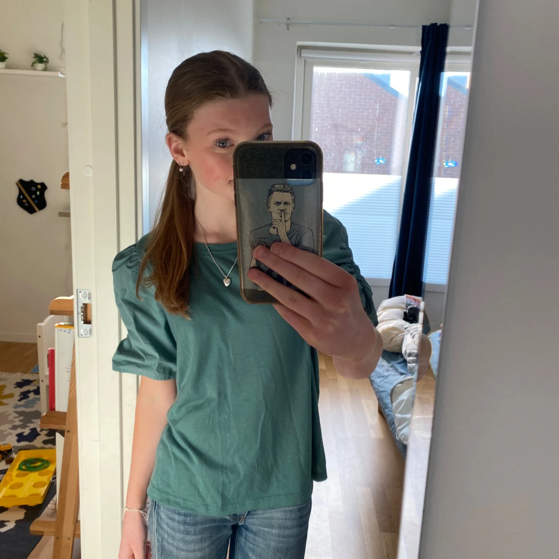 t-shirt med puffärm