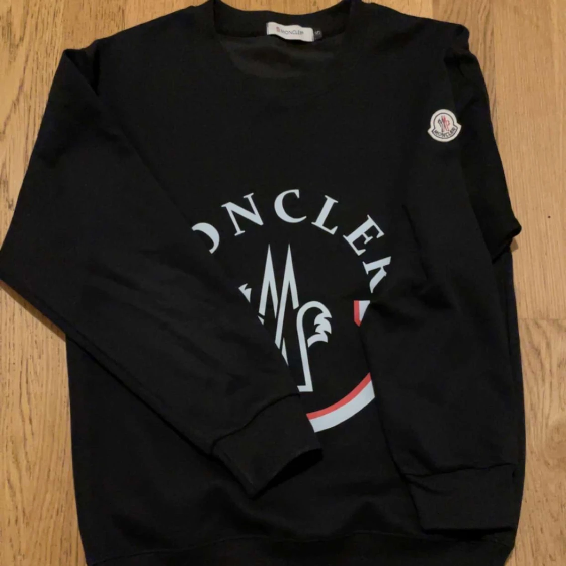 Svart sweatshirt från Moncler