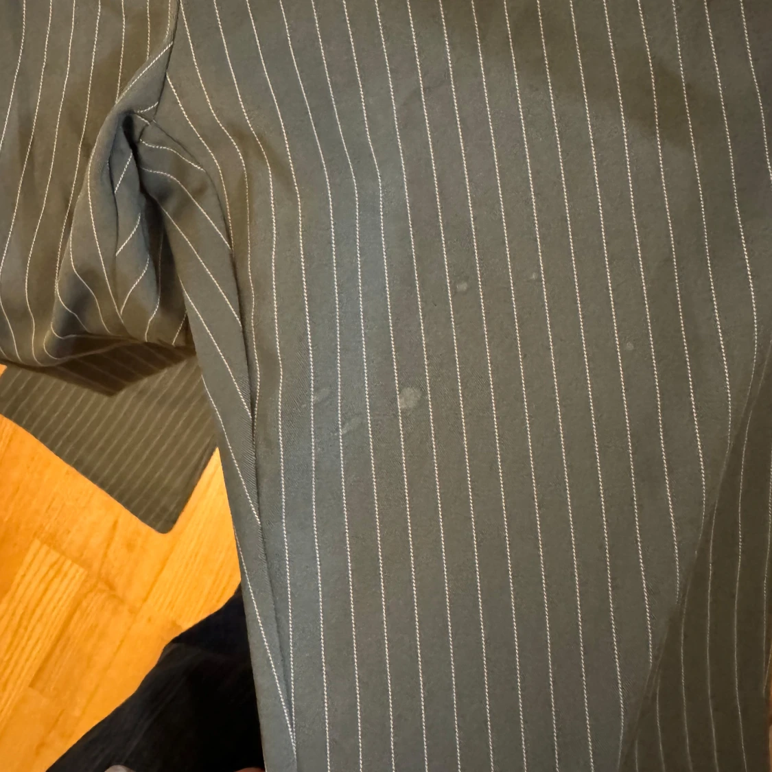 kostymbyxor med bälte - 3