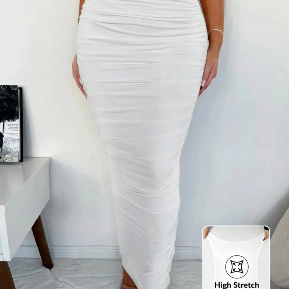 Vit långklänning med hög stretch