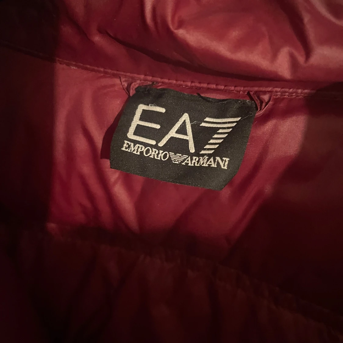 Röd pufferjacka - 91