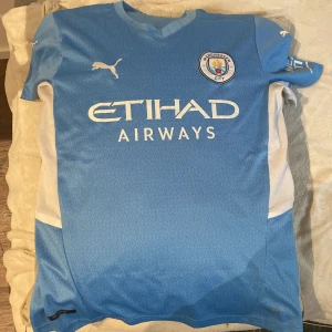Man city tröja  - Träningströja  9/10 skick  Används inte