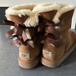 Selling my beloved uggs after some years 