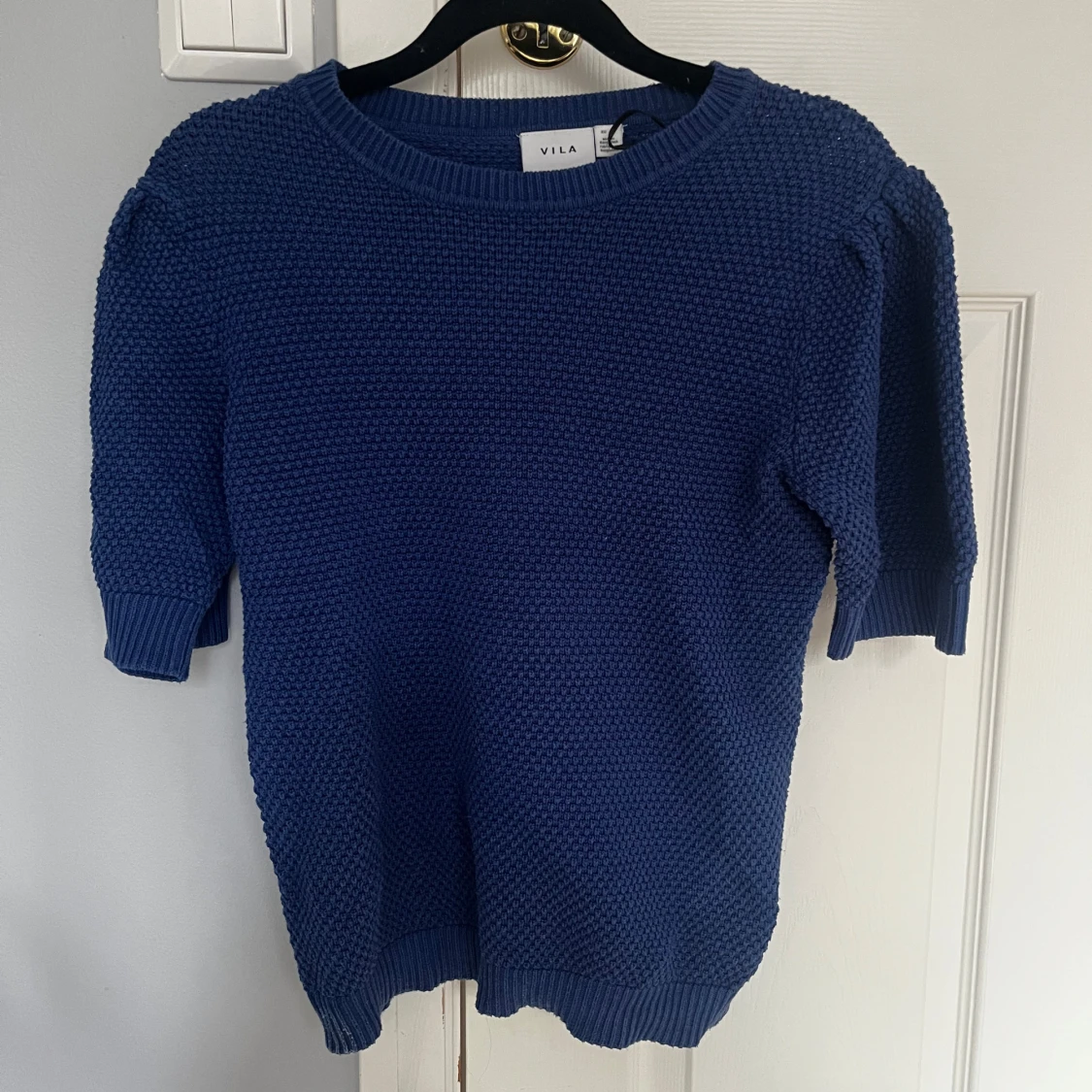 Blå stickad tröja från Vila - 91